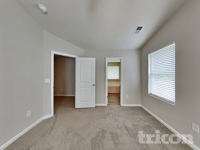 Building Photo - 178 Old Timber Rd