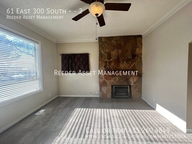Building Photo - Introducing our 1 bedroom, 1 bathroom grou...