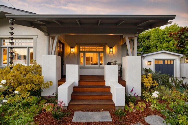 Foto del edificio - 1208 Castillo St