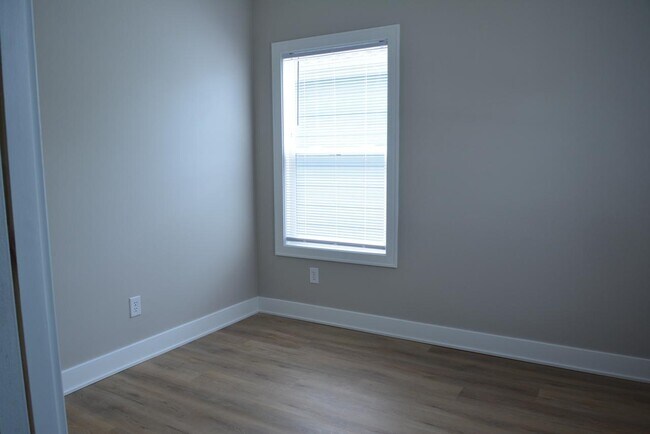 Foto del edificio - 3903 Winthrop Ave