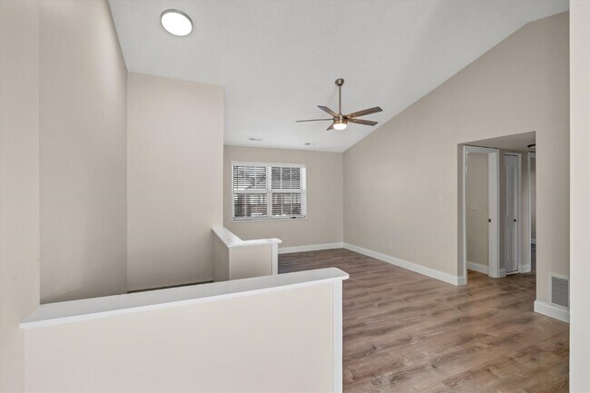 Foto del edificio - 1607 E Swan Cir