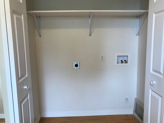 Foto del edificio - 842 4th St SW