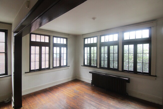 Foto del edificio - 414 Franklin Ave