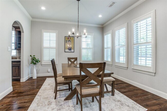 Foto del edificio - 5528 Vickery Blvd