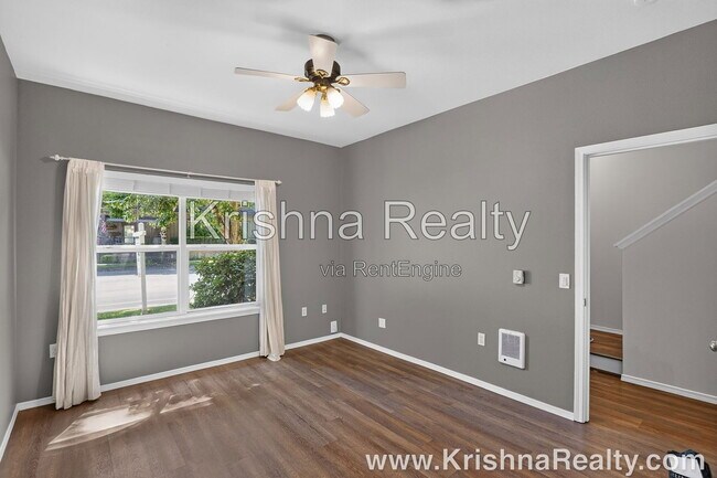 Foto del edificio - 8165 NE Wilkins St