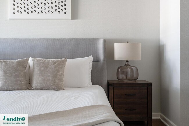 Foto del edificio - 4300 Cromwell Dr