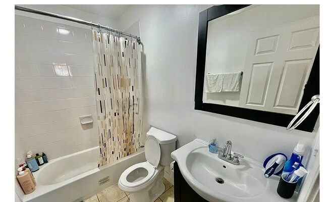 Foto del edificio - 243 Northampton St