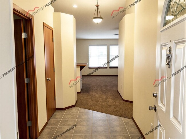 Building Photo - STATUS: AVAILABLE  | R175 |  $2195