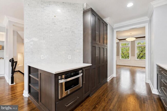 Building Photo - 12079 Kinsley Pl