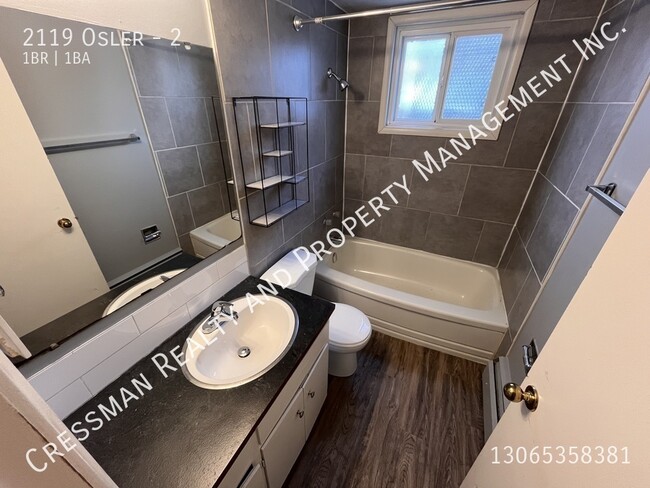 Building Photo - 1 bed 1 bath APARTMENT in downtown Regina