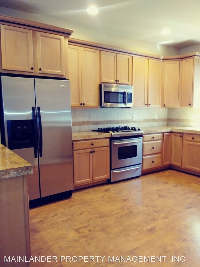 Foto del edificio - 3 br, 2.5 bath House - 9978 SE OLD TOWN CT