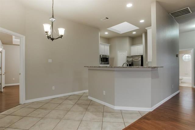 Foto del edificio - 883 San Jacinto Dr