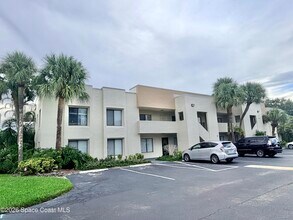Building Photo - 200 International Dr