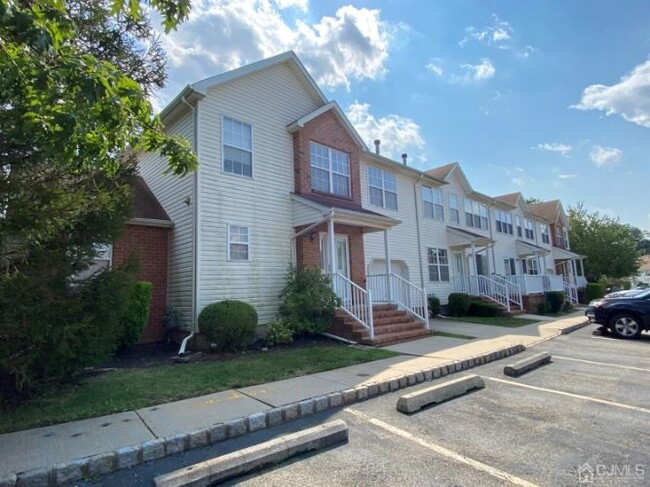 Building Photo - 196 Barclay Ct