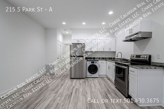 Foto del edificio - 215 S Park St