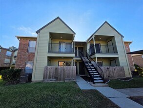 Building Photo - 18800 Egret Bay Blvd