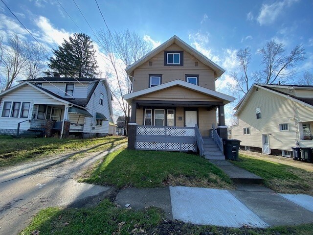Primary Photo - 88 Brighton Dr