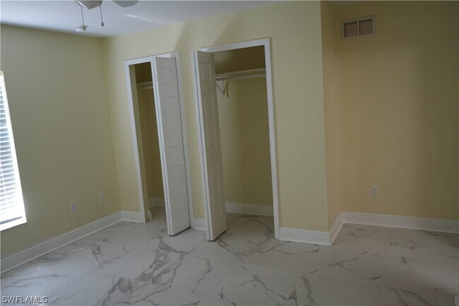 Foto del edificio - 4525 26th St SW