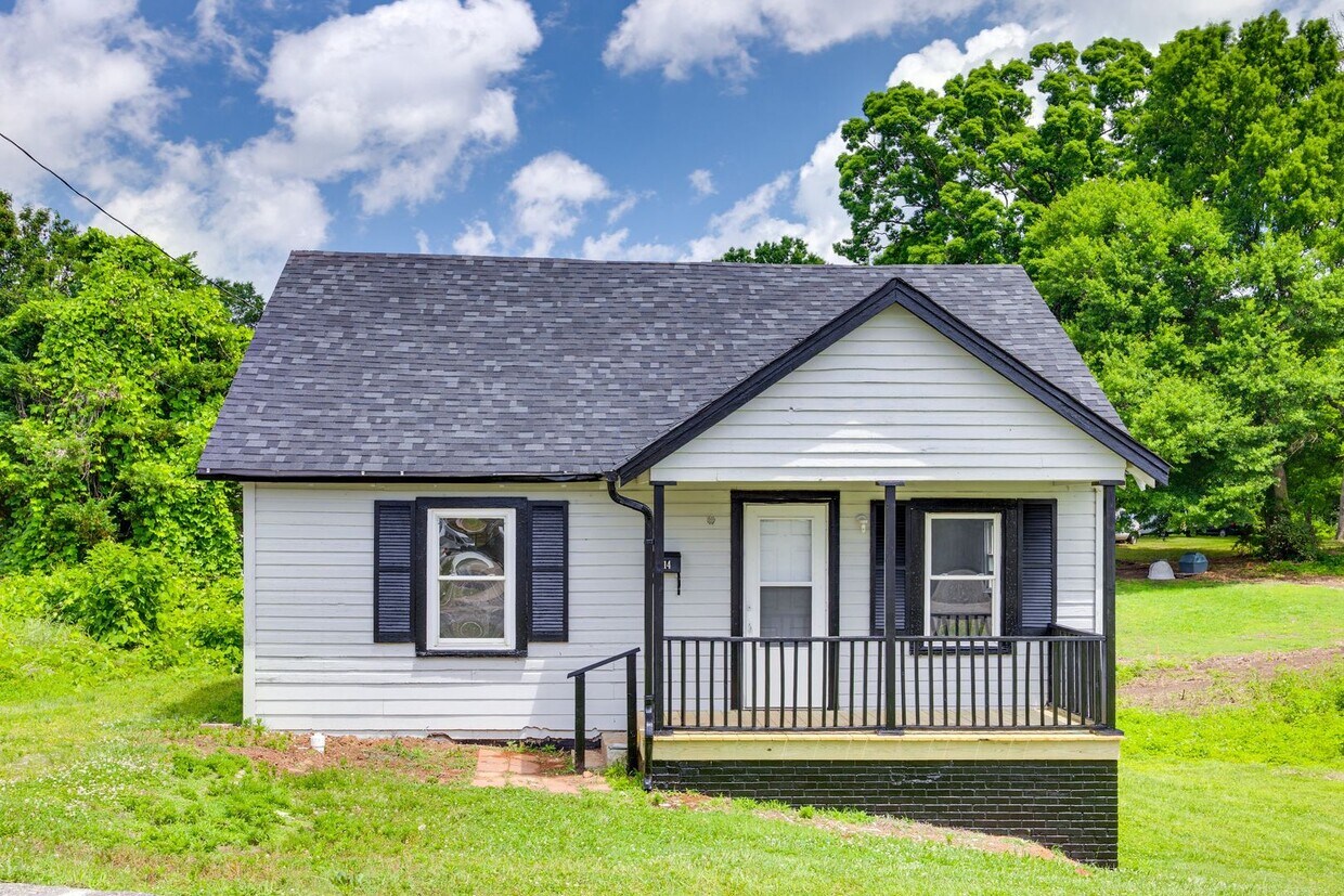 Foto principal - Cute 2 bedroom 1 bath home in Gastonia.