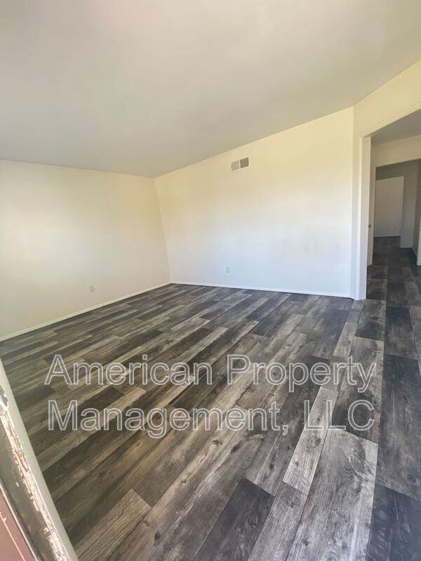 Foto del edificio - 1598 S 67th E Ave