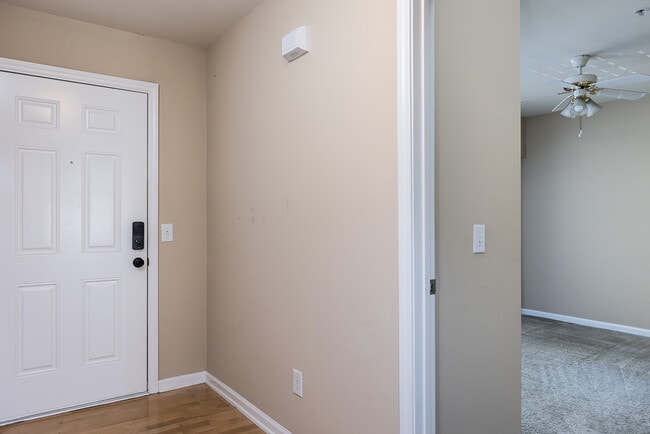 Building Photo - 1801 Trailwood Heights Ln