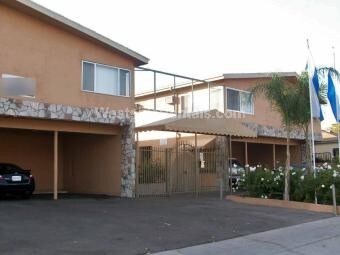 Primary Photo - 5725 Vineland Ave