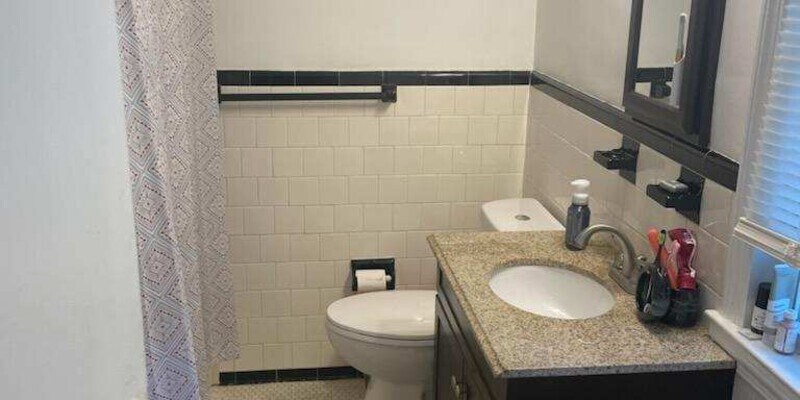 Foto principal - 7114 Deerfield Rd