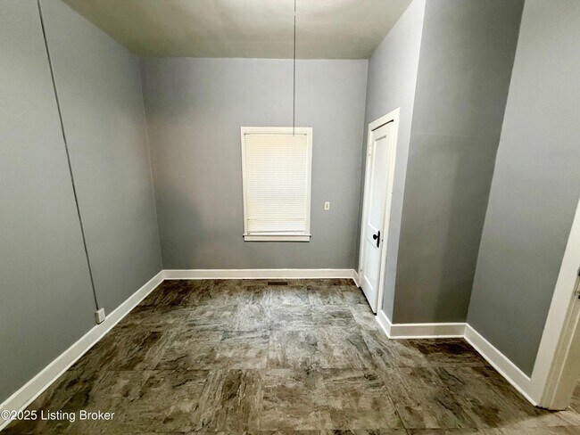 Foto del edificio - 3755 Southern Pkwy