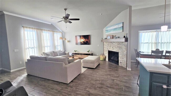 Foto del edificio - 2310 Arcady Ave