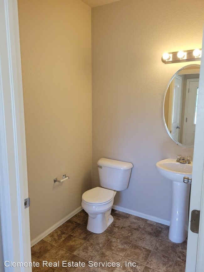 Building Photo - 3 br, 2.5 bath House - 3063 Harpy Grove