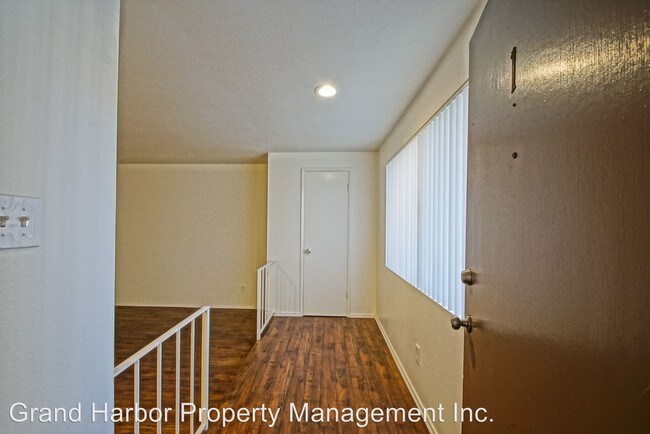 Foto del edificio - 2940 W 235th St