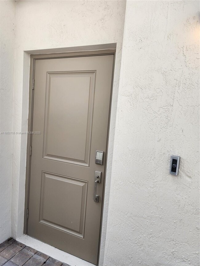 Building Photo - 23339 SW 133rd Ave