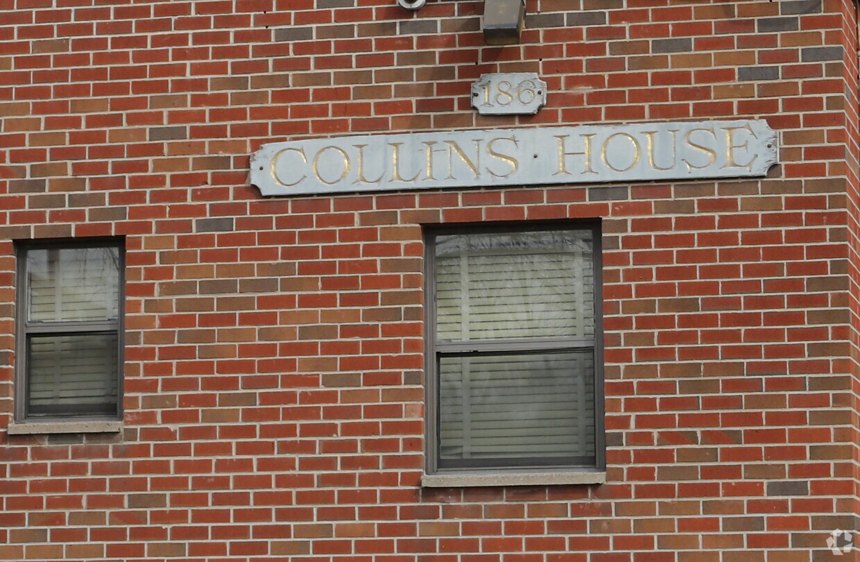 Building Exterior - SBM Collins LLC 186