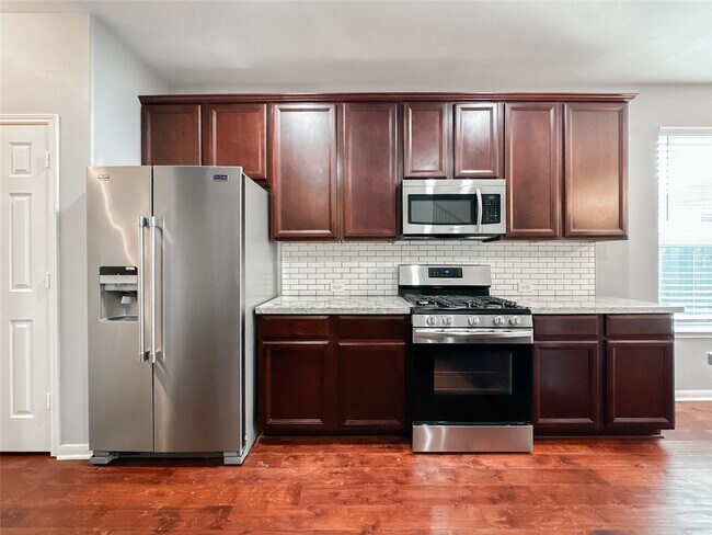 Building Photo - 6810 Summer Bridge Ln