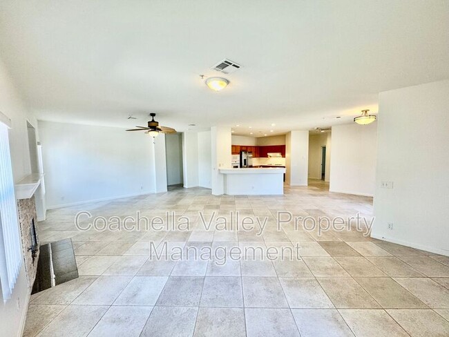 Building Photo - 74091 Daisy Ln