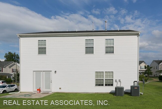 Foto del edificio - 5 br, 2.5 bath House - 4815 Hoppers Drive