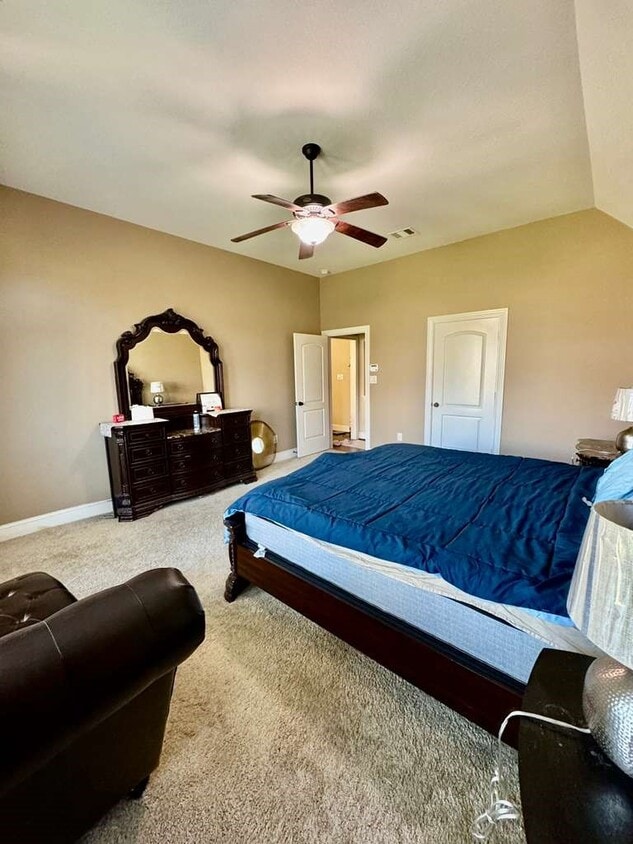 Foto del edificio - 18614 Town Bluff Dr