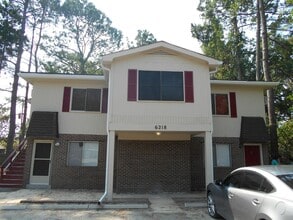 Building Photo - 6218 Blynn Dr