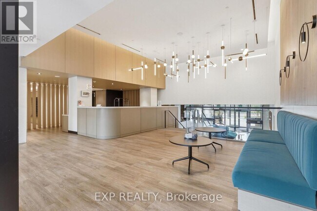 Photo du bâtiment - 7950 Bathurst St