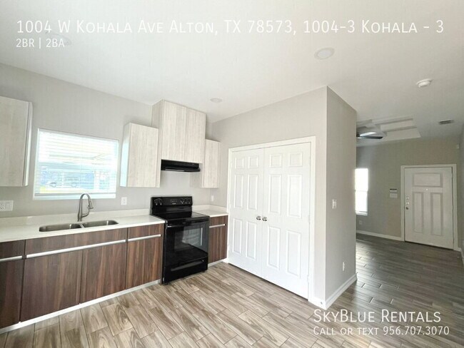 Building Photo - 1004 W Kohala Ave