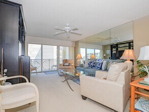 Building Photo - 3939 Ocean Dr