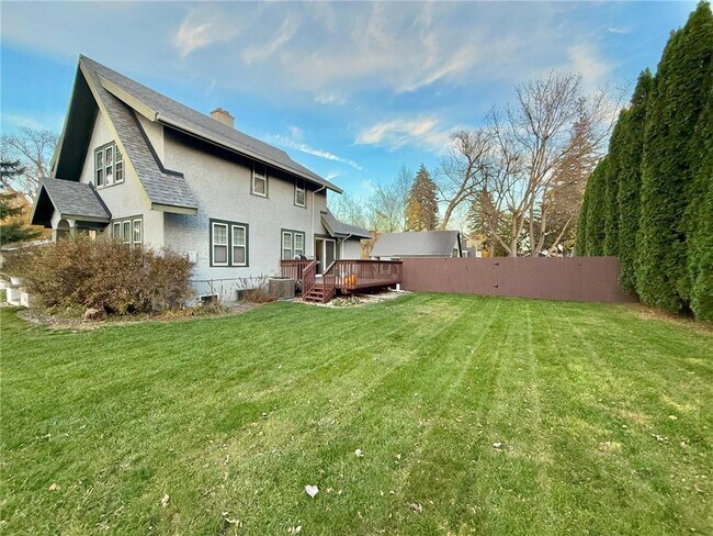 Foto del edificio - 1201 6th St SW