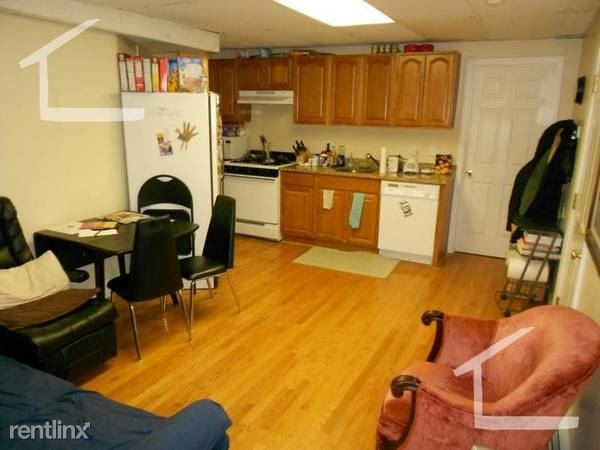 4 br, 2 bath - 43 Bay State Rd # Kb - 4 br, 2 bath  - 43 Bay State Rd # Kb