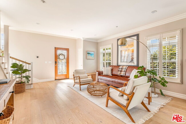 Foto del edificio - 3942 Glenridge Dr