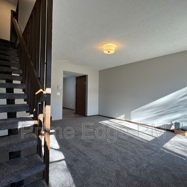 Foto del edificio - 6235 Holdrege St