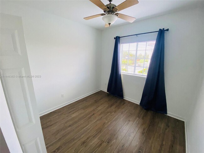 Foto del edificio - 3556 NW 29th Ct