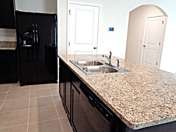 Foto del edificio - 10927 Carlton Fields Dr