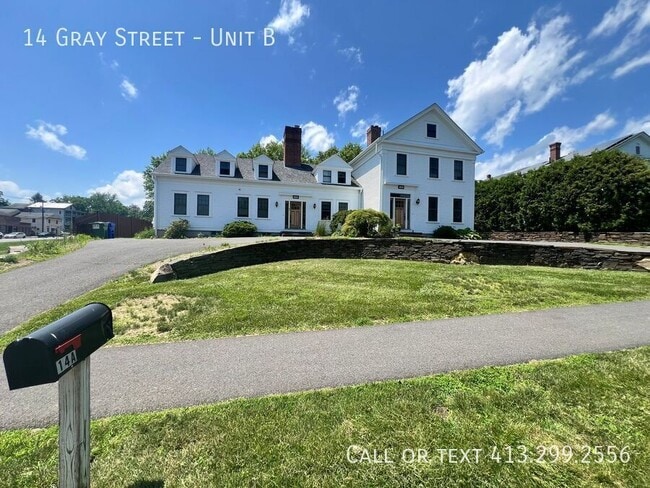 Foto del edificio - 14 Gray St