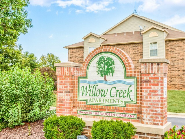 Building Photo - Willow Creek