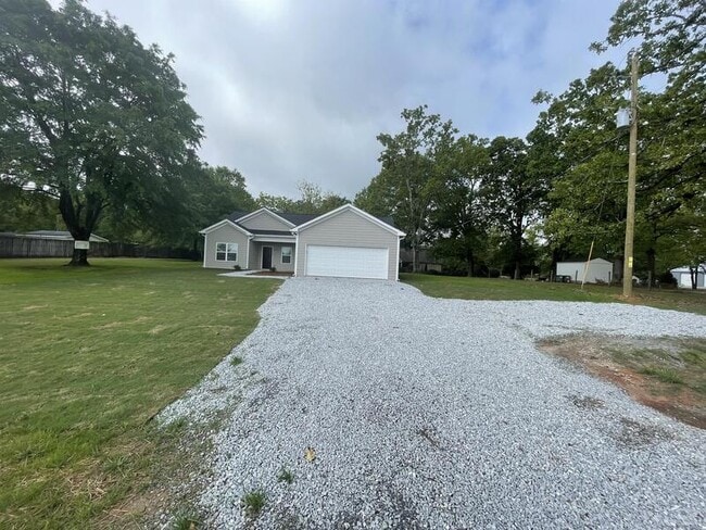 Building Photo - 5099 Mars Hill Rd